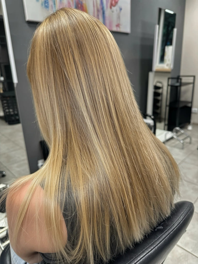 Світлий блонд · AirTouch, робота з профілю ola.hairstyle_
